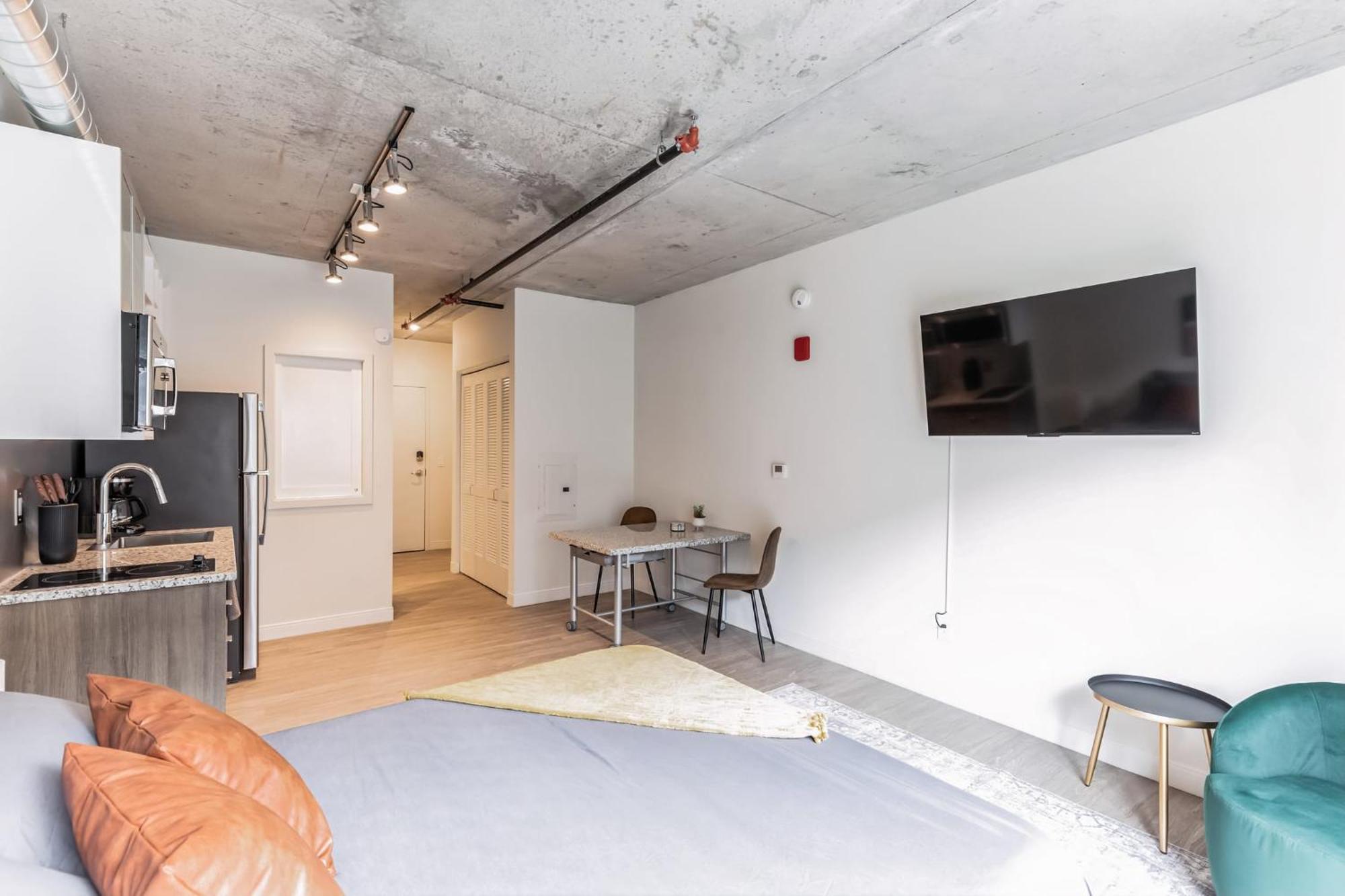 Urban Elegance Studio Oasis Prime Location كليفلاند المظهر الخارجي الصورة