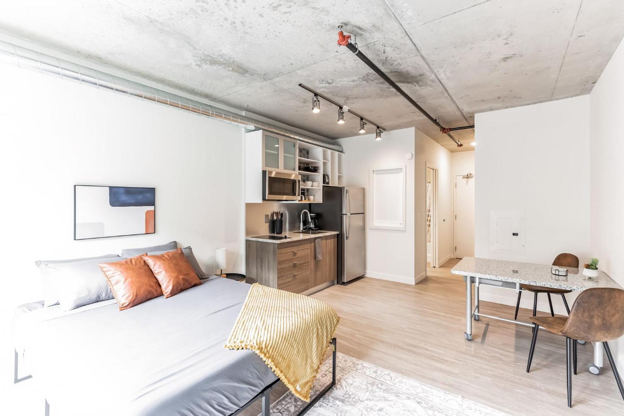 Urban Elegance Studio Oasis Prime Location كليفلاند المظهر الخارجي الصورة